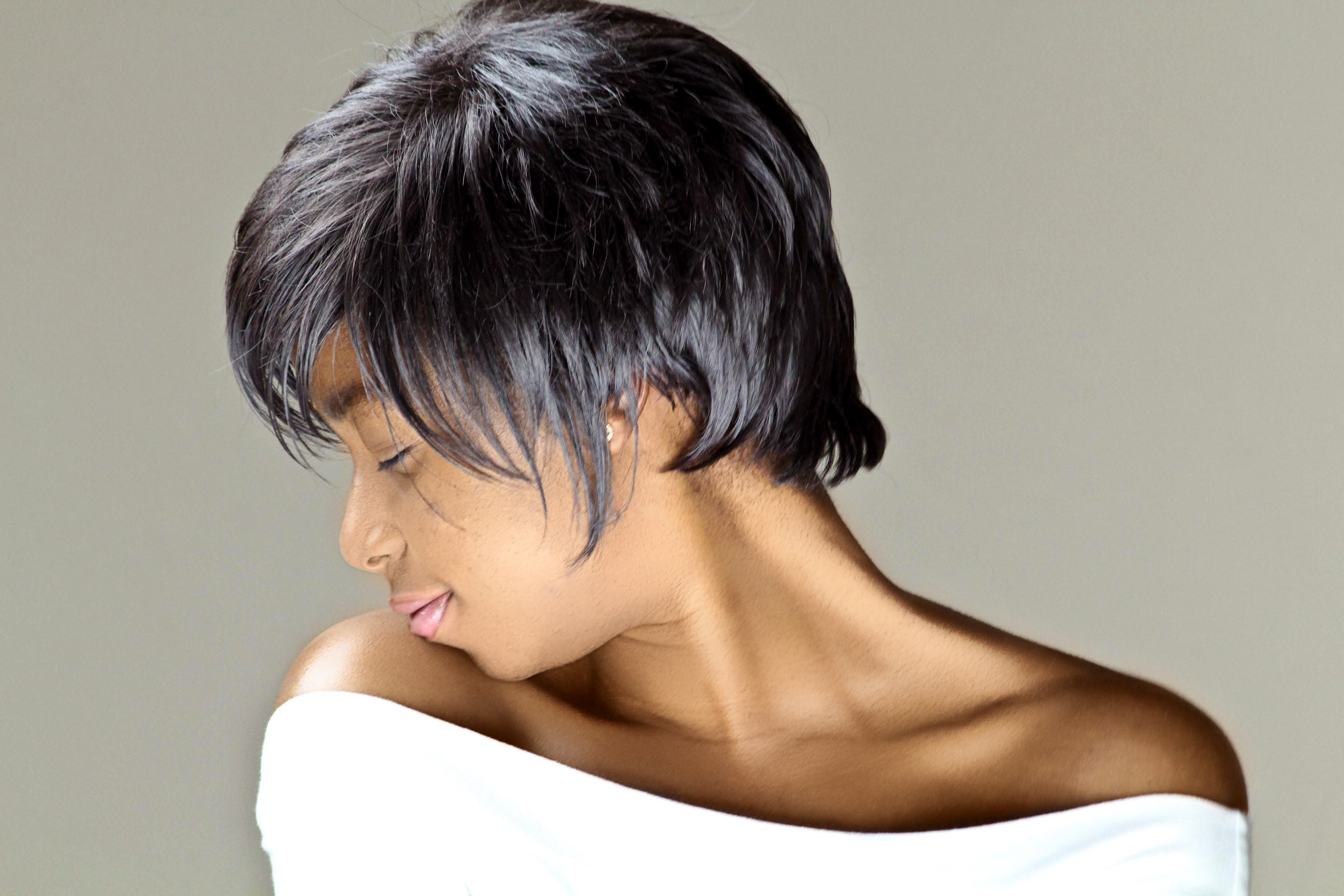 Short Hair. Shoulder. Portrait.