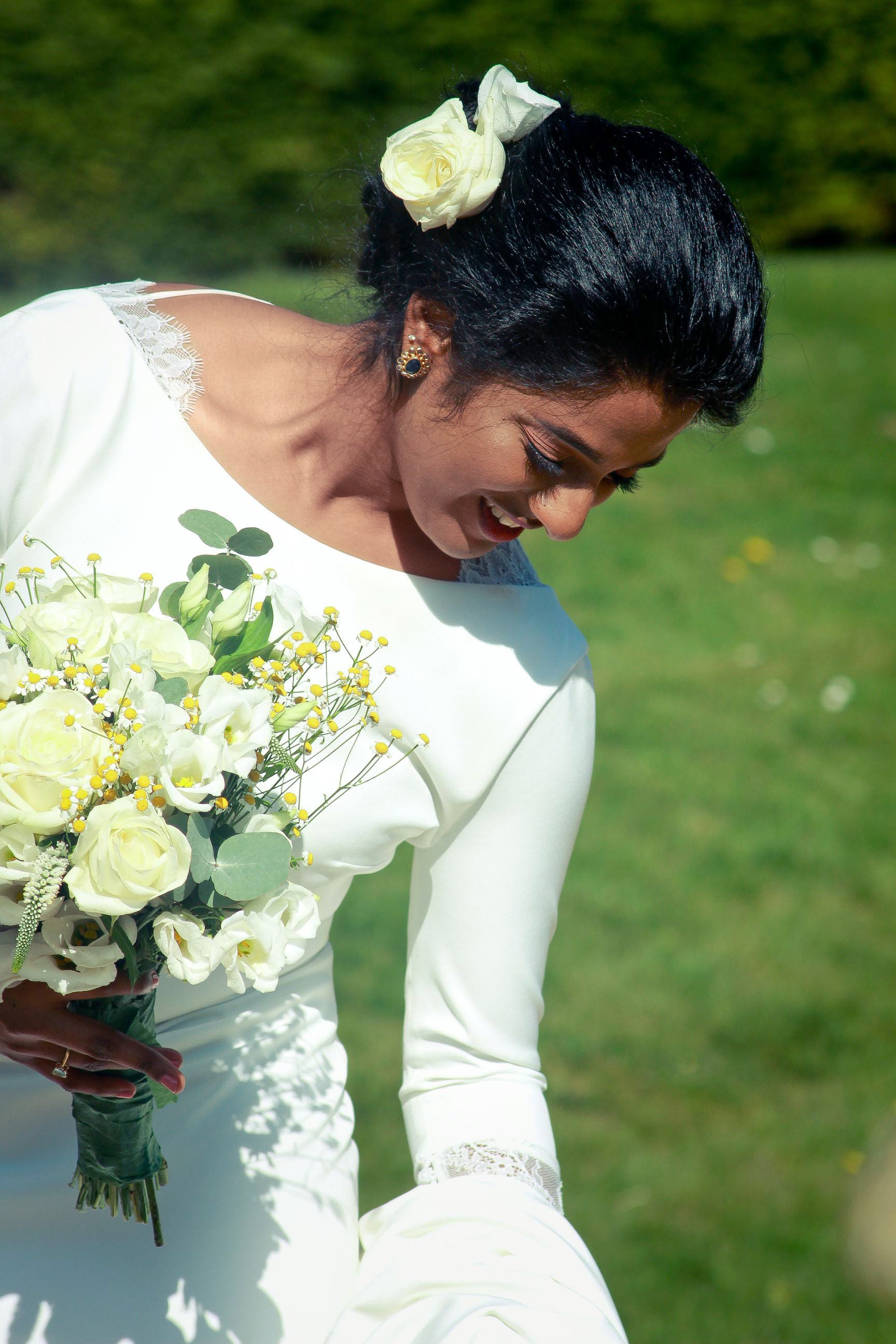 The Bride. Garden.